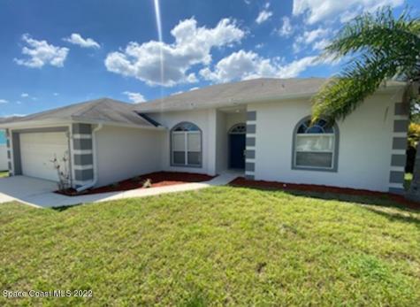 582 Consolata Avenue NW Palm Bay FL 32907