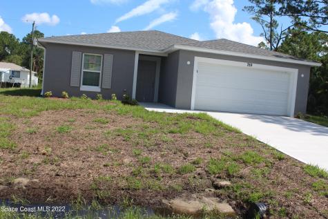 759 Hainey Street SW Palm Bay FL 32908