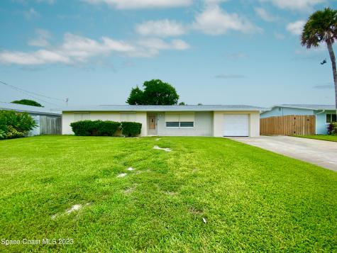 110 Deleon Road Cocoa Beach FL 32931