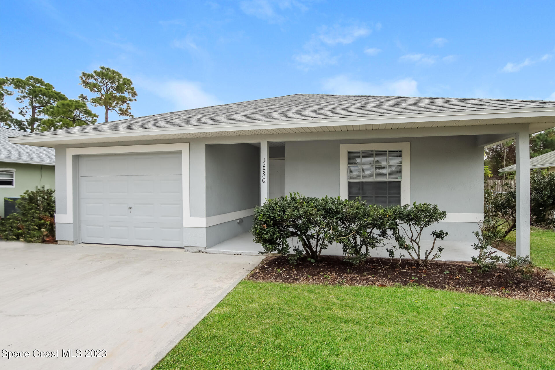 1630 17th Court SW Vero Beach FL 32962