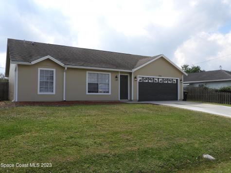 1904 Brookside Street NE Palm Bay FL 32907