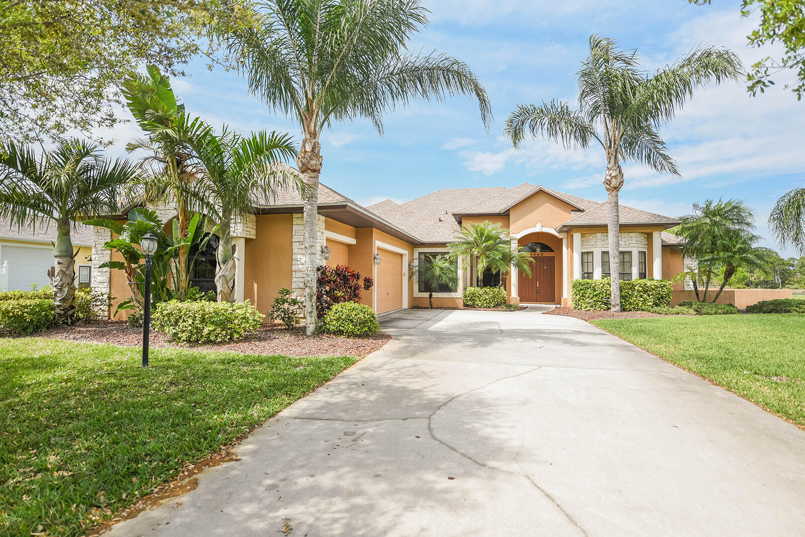 4068 Gardenwood Circle Grant FL 32949