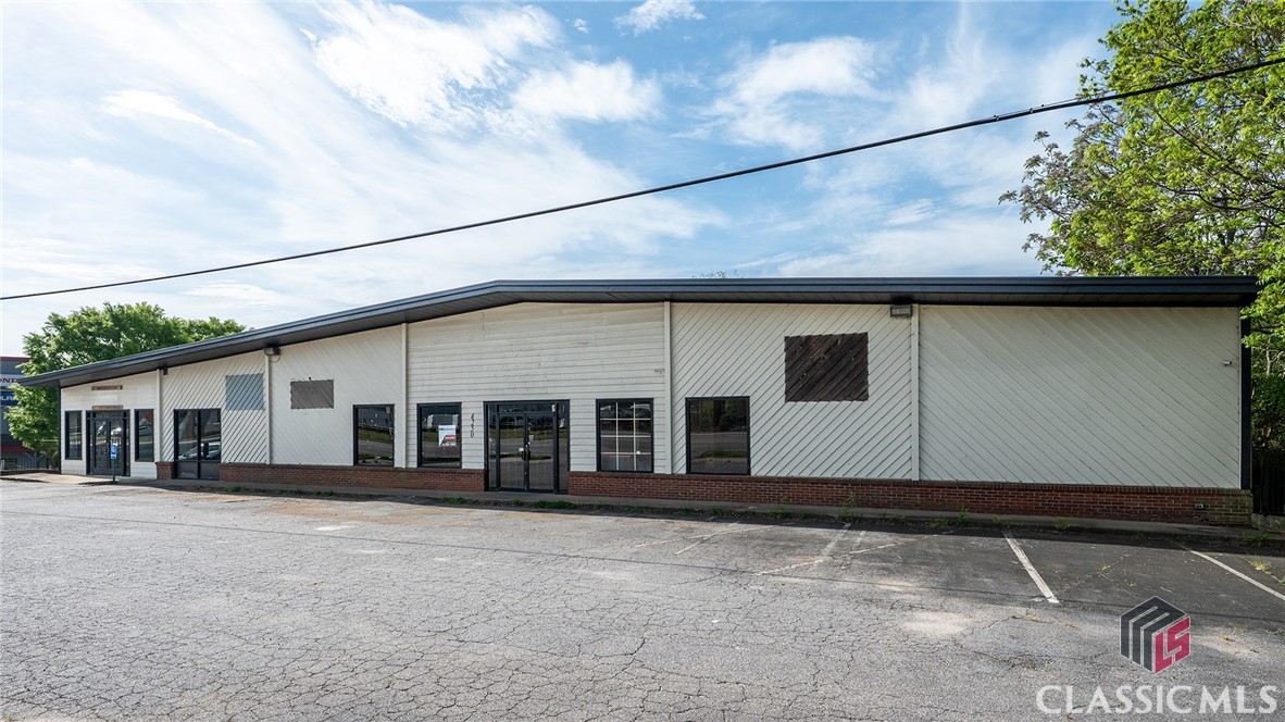 4250 Atlanta Highway Bogart GA 30606