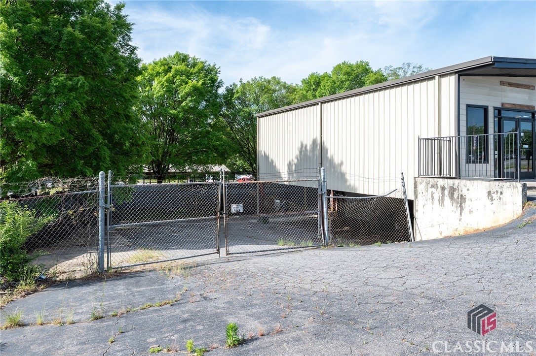 4250 Atlanta Highway Bogart GA 30606