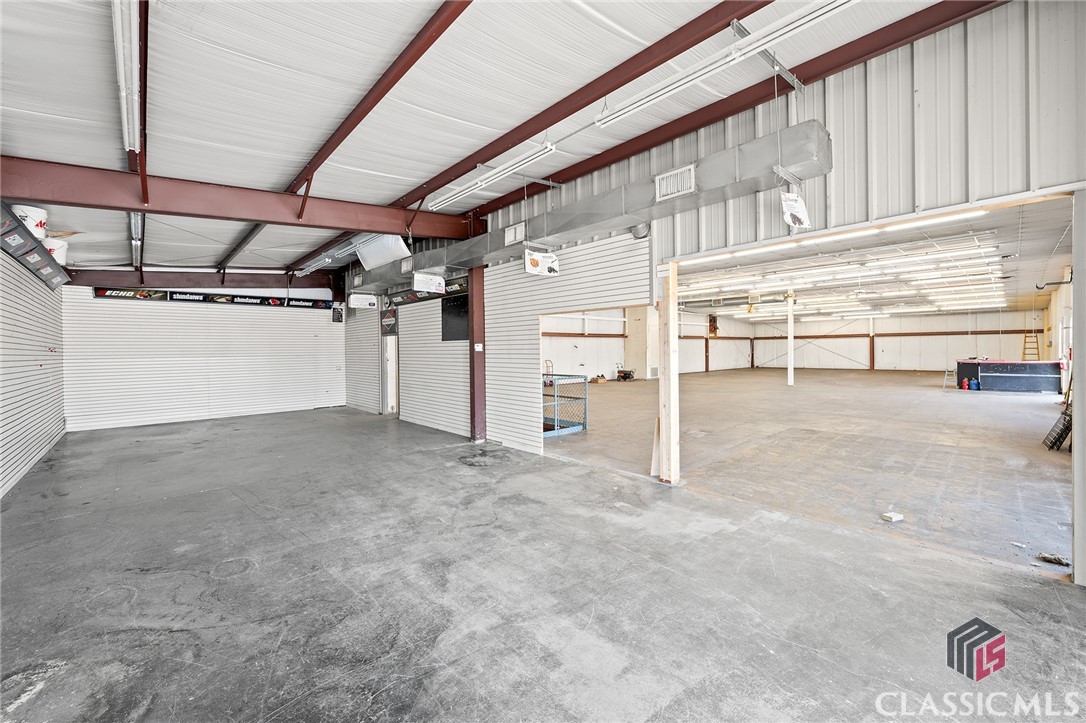 4250 Atlanta Highway Bogart GA 30606