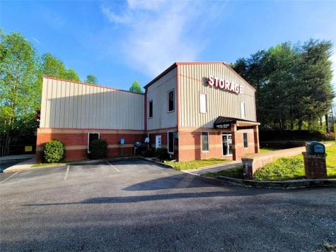 167 Hefner Street Ellijay GA 30540