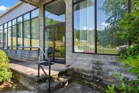 9 Russell Drive Ellijay GA 30540