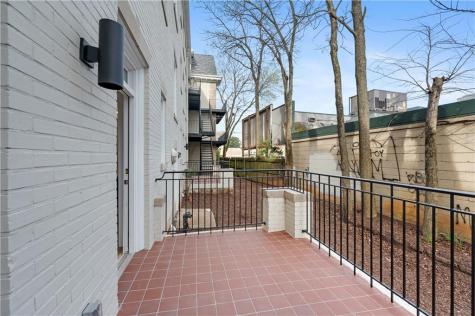 2909 Peachtree Road NE Atlanta GA 30305