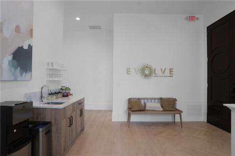 1074 Ponce De Leon Avenue NE Atlanta GA 30306