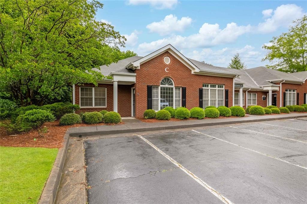 500 Sun Valley Drive Roswell GA 30076