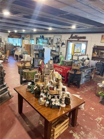 4645 Highway 136 W Talking Rock GA 30175