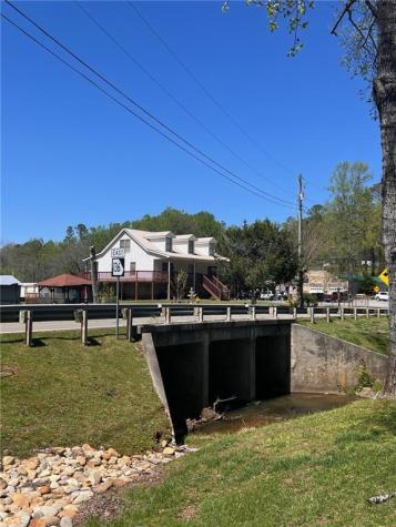 4645 Highway 136 W Talking Rock GA 30175