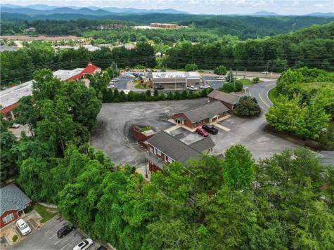 70 Mountain Drive Dahlonega GA 30533
