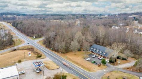 6911 Cleveland Highway Clermont GA 30527