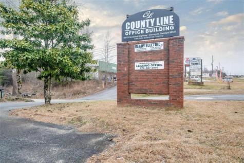 6911 Cleveland Highway Clermont GA 30527