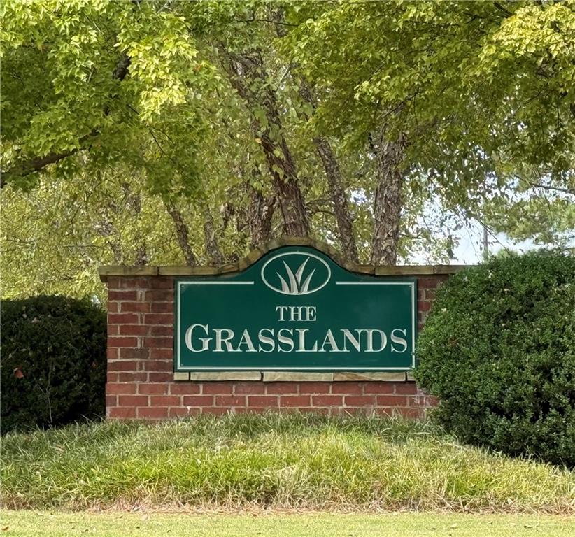 1815 Lockeway Drive Alpharetta GA 30004