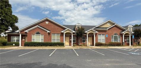 1815 Lockeway Drive Alpharetta GA 30004