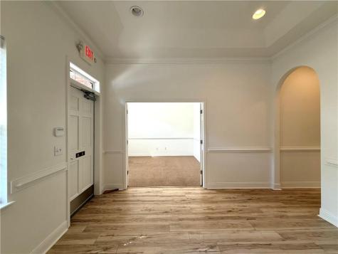 1815 Lockeway Drive Alpharetta GA 30004