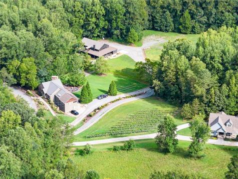 299 Happy Trails Way Jasper GA 30143