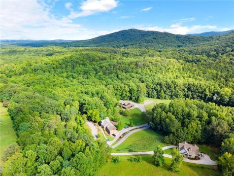 299 Happy Trails Way Jasper GA 30143