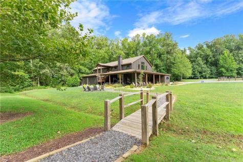 299 Happy Trails Way Jasper GA 30143
