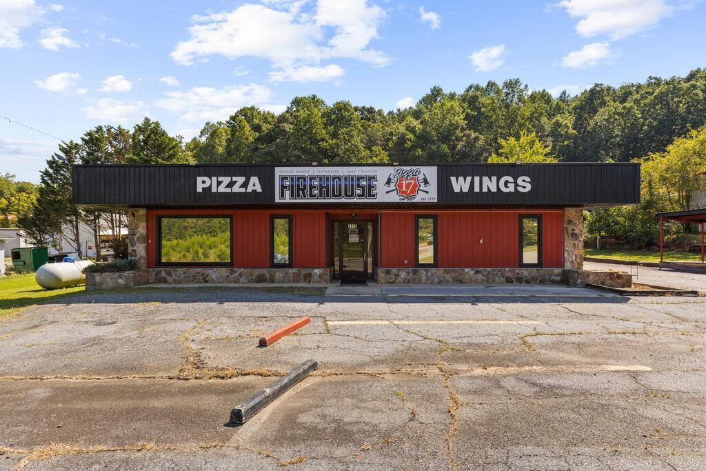 1717 Highway 17 Young Harris GA 30582