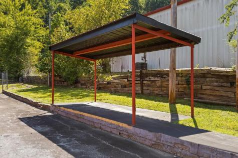 1717 Highway 17 Young Harris GA 30582