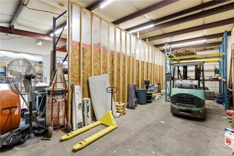 961 Shallowford Road NE Kennesaw GA 30144