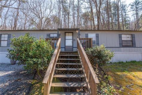 54 Bake Shop Lane Cleveland GA 30528