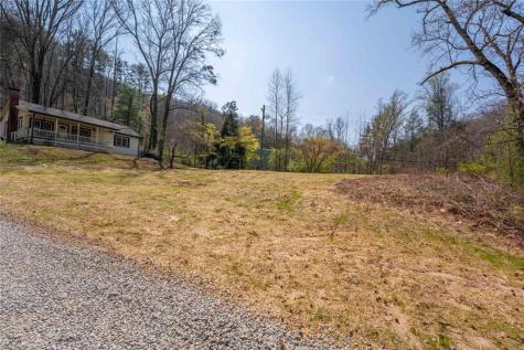54 Bake Shop Lane Cleveland GA 30528