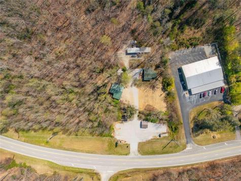 54 Bake Shop Lane Cleveland GA 30528