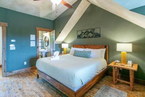 3049 Tray Mountain Road Sautee Nacoochee GA 30157