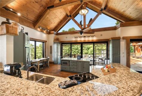 3049 Tray Mountain Road Sautee Nacoochee GA 30157