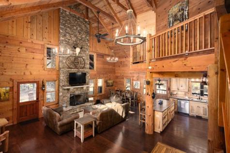 3049 Tray Mountain Road Sautee Nacoochee GA 30157