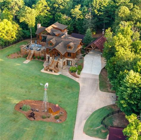 3049 Tray Mountain Road Sautee Nacoochee GA 30157