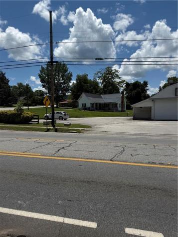 286 S. Main Street Cleveland GA 30528