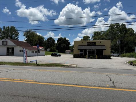 286 S. Main Street Cleveland GA 30528