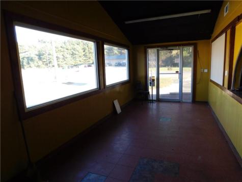 1238 Us 41 Highway N Calhoun GA 30701