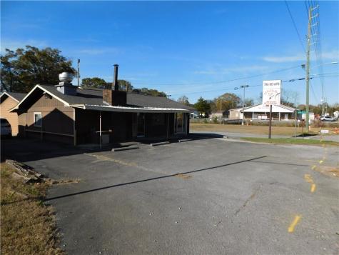 1238 Us 41 Highway N Calhoun GA 30701