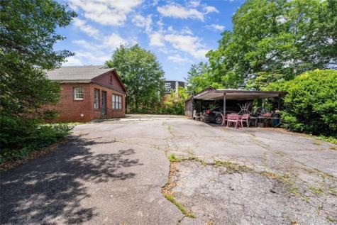 4973 W Broad Street W Sugar Hill GA 30518