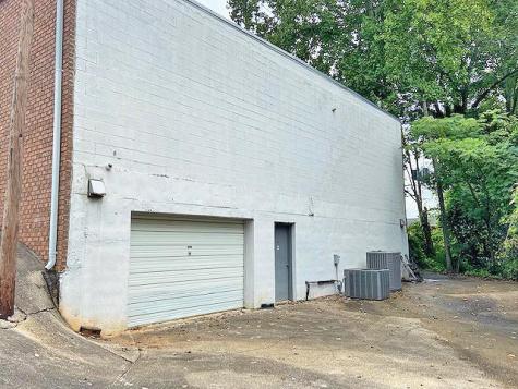 70A Memorial Drive Dahlonega GA 30533