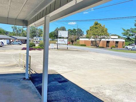 70A Memorial Drive Dahlonega GA 30533