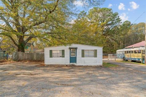 806 N Tennessee Street Cartersville GA 30120