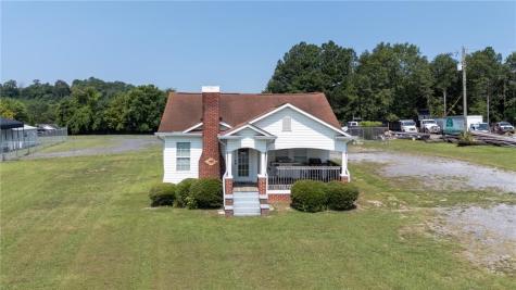 2213 Cleveland Highway Dalton GA 30721