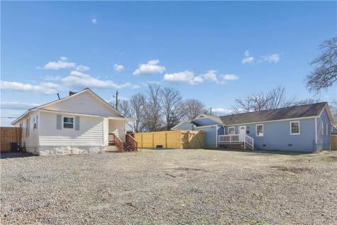 130 South Avenue SE Marietta GA 30060