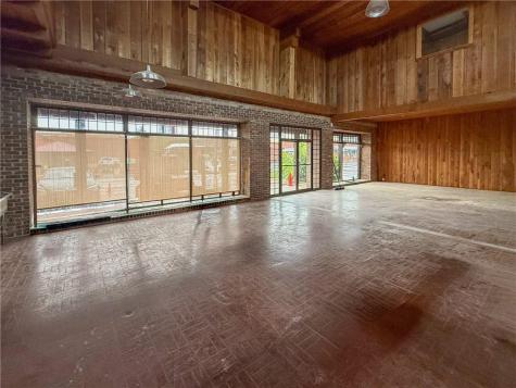 11 S Grove Street Dahlonega GA 30533