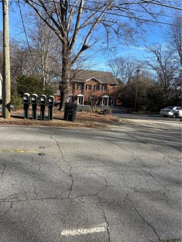 935 Forrest Street Roswell GA 30075