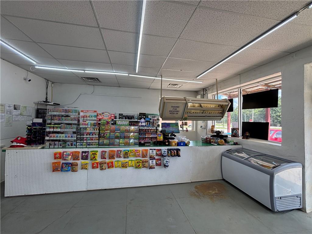5707 Highway 72 E Carlton GA 30627