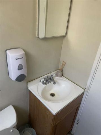 957 M L King Jr Drive NW Atlanta GA 30314