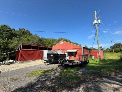 10535 Highway 53 W Talking Rock GA 30175